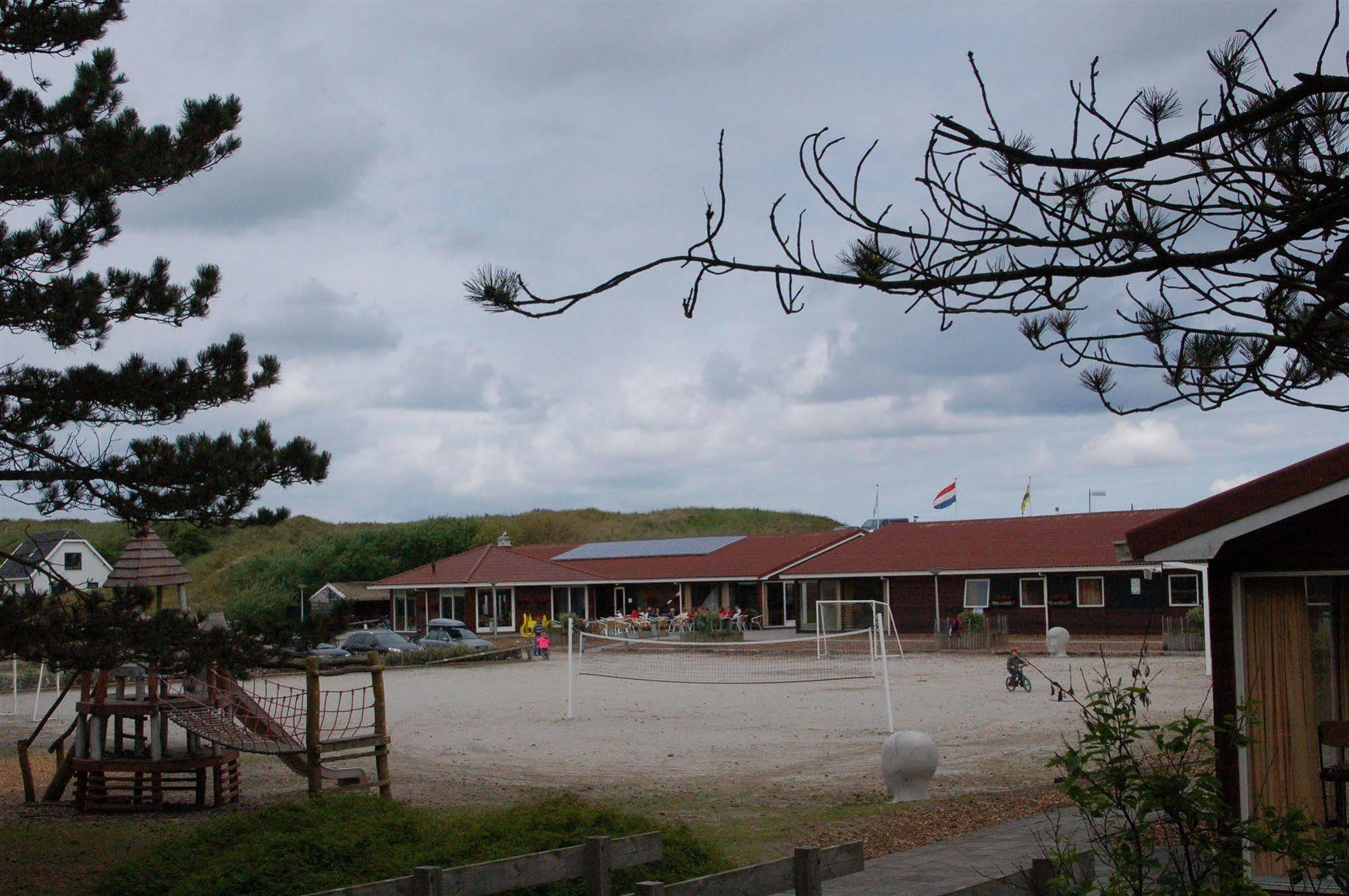 Sier Aan Zee Hostel Hollum  Luaran gambar